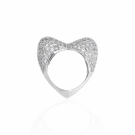 2777 - 14kt white gold diamond 2.40ctw heart ring