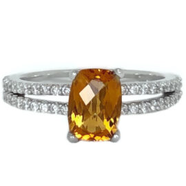 split shank ring with oval citrine 1.25 carat diamonds