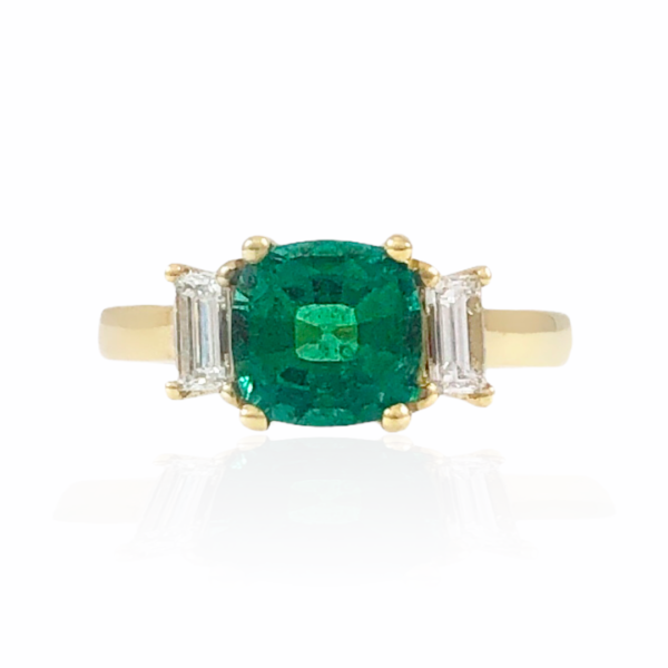 cushion emerald & baguette diamond ring