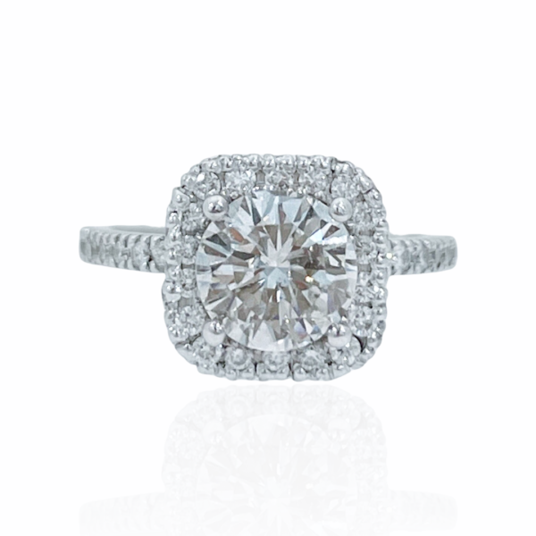 diamond ring with 1.51 carat round brilliant cut diamond