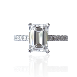 Juno emerald cut diamond engagement ring mounting