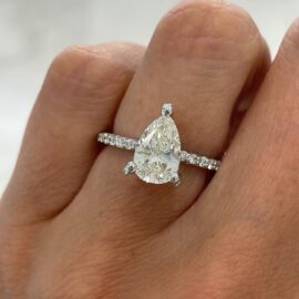 pear engagement ring mounting